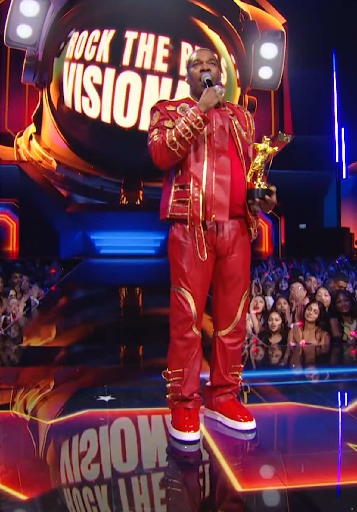 BUSTA 👏 RHYMES 👏 The first-ever recipient of the MTV #VMA Rock The Bells Visionary Award 🏆 @Busta Rhymes 
