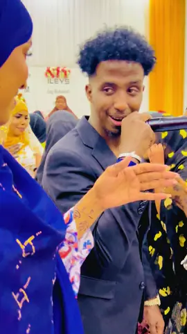 @Mici libaax🦁♥️💸 💯❤️#cawooy_kaalay #najiibyare #muqdishotiktok🇸🇴🇸🇴❤ #foryoupage #wedding 