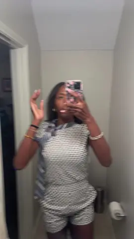 PSA PSA! I just thrifted the cutest two piece set! #thriftedstyle #thriftstorefind #OOTD #pricebreakdown 