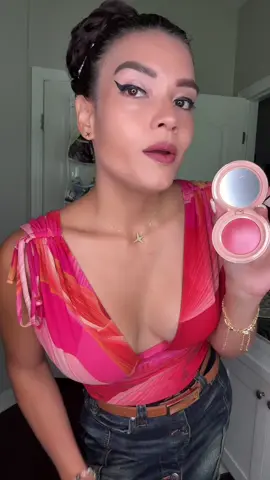 PHOFAY Soft Pinch Glitter Powd😍🌸#creatorsearchinsights #tiktokshop #makeup #makeuptutorial #parati 