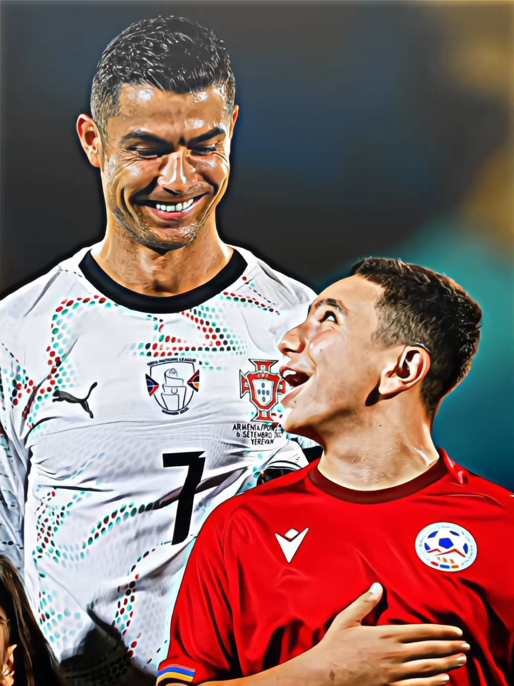 seorang maskot cilik dari Armenia tak kuasa menahan tangisnya saat berdampingan dengan sang idola Cristiano Ronaldo 🥹🤧 #cristianoronaldo #maskot #portugal #armenia #rispect #terharu #idol #fypage #for #4u #footballedit #football 