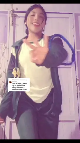 Respuesta a @julocear  Se la dedico 🫵🏼🥰 #newtrend #batelo #laperuanitadetiktok #colegiala #dance  Laperuanita❤️🤍❤️
