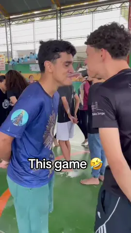Who tryna do the Flour Relay Race? 😅 #fail #funny #food #game #school (via comunidade_stclara/IG)