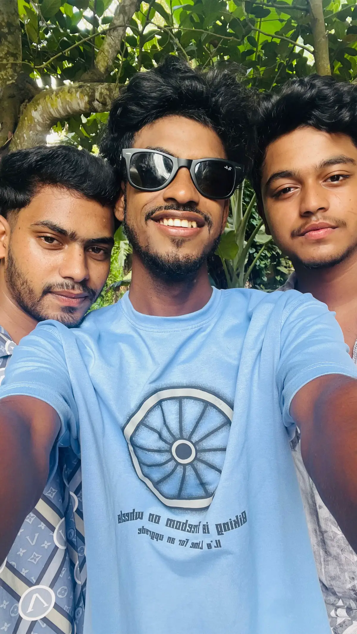 @🌸Imran🌸 vhai comnnet koro 🤧😶