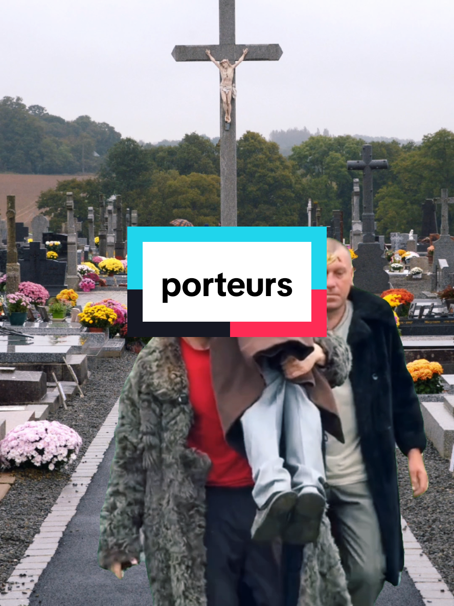 Le porteur intervient de la mise en bière à l'inhumation (portage du cercueil, mise en place des fleurs et éléments relatifs à la cérémonie, descente du cercueil en caveau, fermeture de la tombe,...). Le porteur conduit également les corbillard et intervient sous la direction du maître de cérémonie. #deathtok #soindeconservation  #thanatopracteur #pompesfunebres 