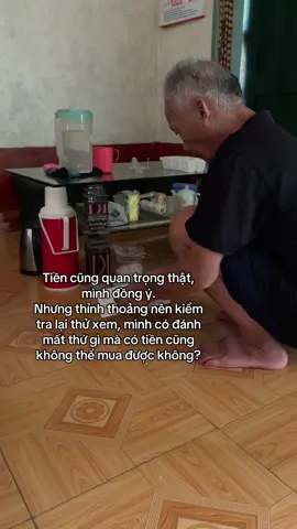 Than trời nóng và đây là thứ tôi nhận được.  Nếu được hãy thử về nhà đột xuất, để xem đồ ăn của bome khi không có bạn ở nhà sẽ như nào nhé.  Thời gian của bạn với thế giới còn nhiều, nhưng thời gian của họ với bạn thì chắc còn chẳng bao nhiêu.