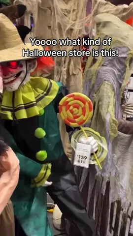 Funny Spirit Halloween #spirithalloween #halloween #scareprank #scard #sceream