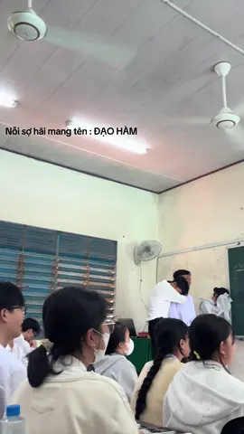 mới đi học được có 1 ngày thoi đó #fyp #viral 