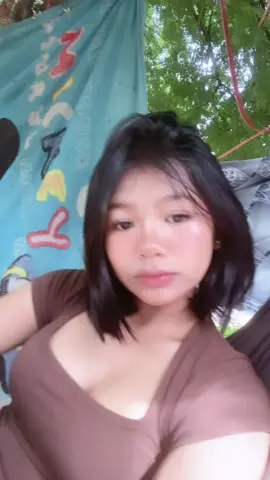 😑