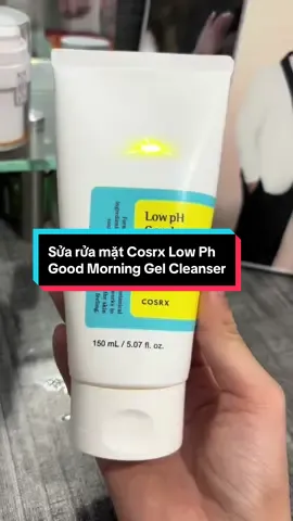 Sữa Rửa Mặt Cosrx Low Ph Good Morning Gel Cleanser 150ml #rưaruamattrimun  #skincare  #tiktokviral 