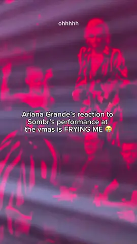 THIS IS SENDING ME 😭💀 @sombr #sombr #arianagrande #vmas #unhinged #live 