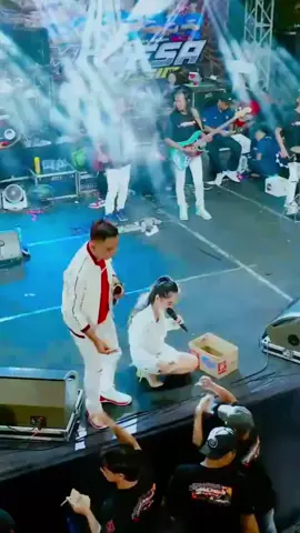 MEMILIH SETIA / Gerry Mahesa ft. Rena Movies pabika engkau merana #memilihsetia #gerrymahesa #renamovies #mahesamusic  #dangdutanae 