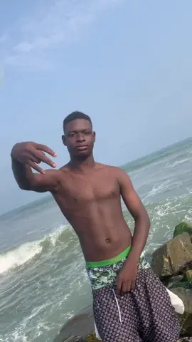 @!....️𝓢𝓪𝓻𝓴!....🫶🏝️🛍️ @Kojo Quarantine🙂‍↔️🦍❤️ @Moneys🥰♥️♥️ Mingle ♥️♥️ 