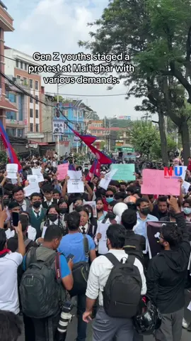 Gen Z youths staged a protest at Maitighar with various demands. The demonstration filled the entire street and moved toward Baneshwor, briefly disrupting traffic.🙏#nepalunfiltered #nu #creatorsearchinsights 