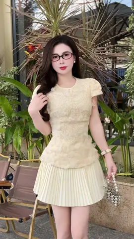 E thích gì cũng chiều ☺️ #xuhuong #thoitrangnu #lyna_vaythietke 