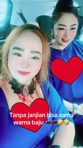 Permisi 2 artis tiktok mau lewat 🤣🤣🤣#ratujoged #sahabatsejati #orgviral #tiktokviral #sahabatku 