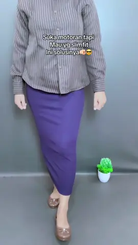 20rb aja udah dapet rok secakep ini loh zayyy#🦋 #OOTD #belilokal #affiliatemarketing #fyp 