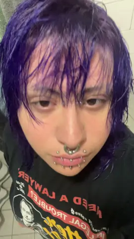 dyed my hair while i was in cali :3 should i post some vids from the toonworld rave? ^_^ also have some vids from when i saw food house a couple months ago .. hmm decisions decisions #hairdye #alt #fyp 