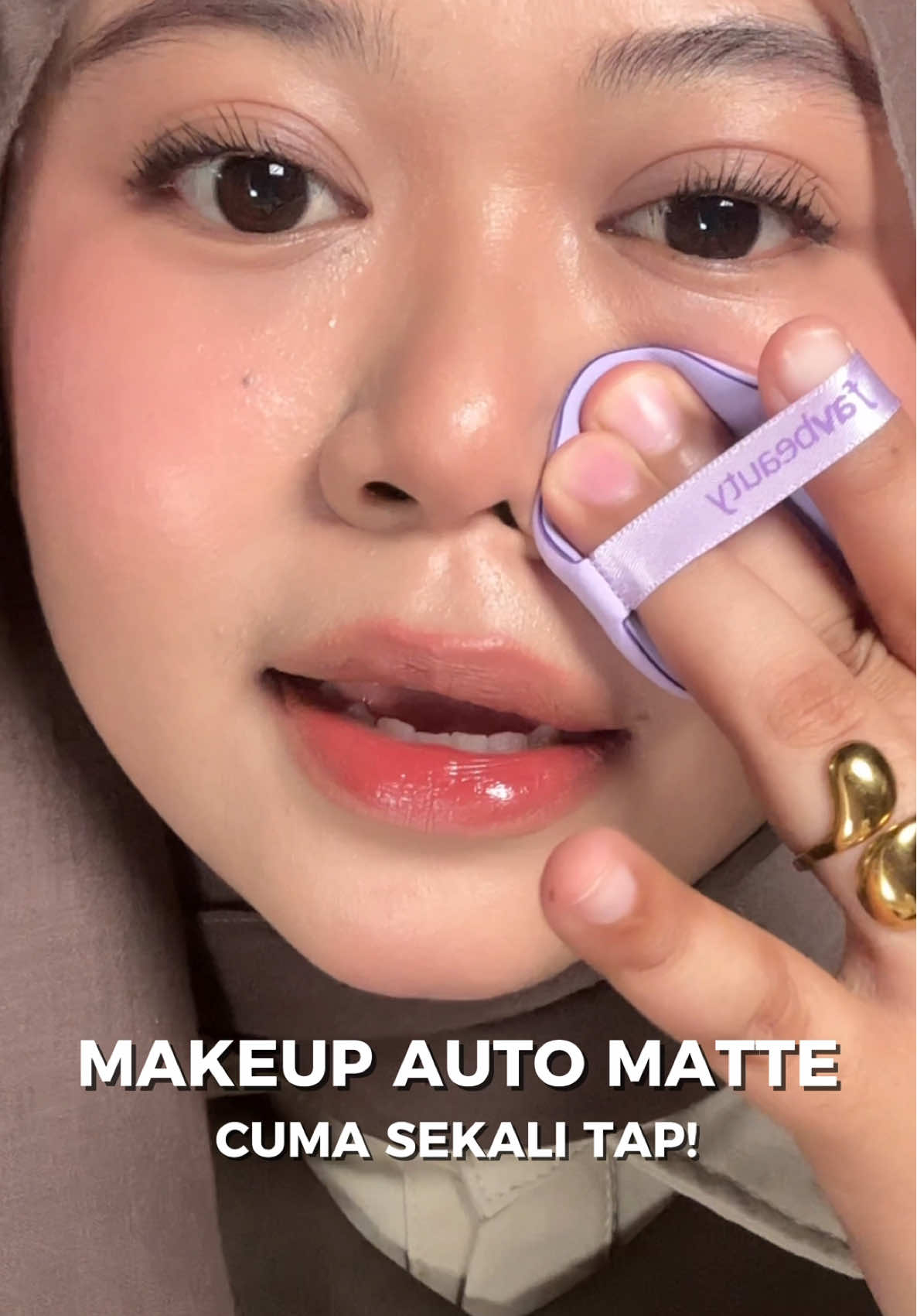 Ini apalagi woyyy??! Muka hinyai auto gone!! #FavAiry#InvisimattePowder#rekomendasiPowder#kulitberminyak#makeup 