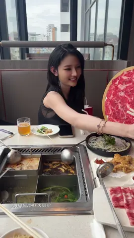 吃饱不想家，哈哈😂