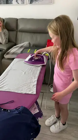Teach them young 😊 Great neice 💜