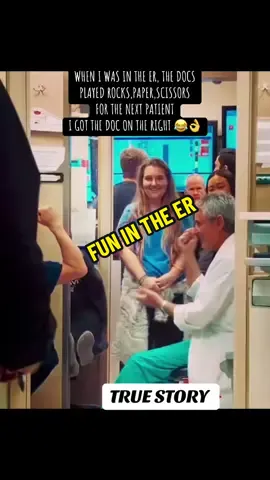 I was in the ER and this happened  #medicaltiktok #medicalhumor #emergencyroom #doctorsoftiktok #fyf 