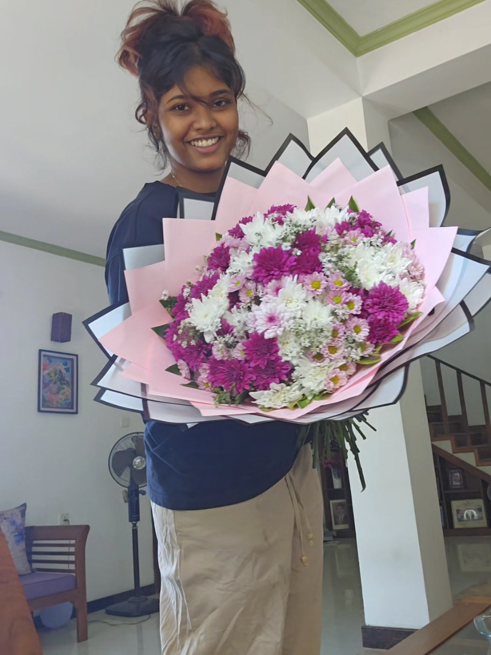 adding onto the category of just because flowers AHHH BLESSED frr 😔 🧿 #bestbfever  #ilovemyman 