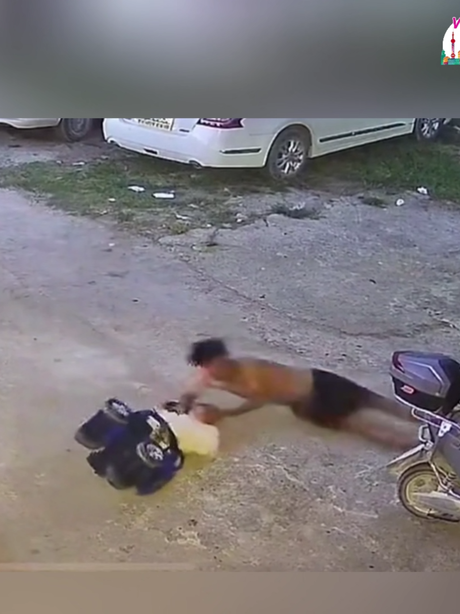 #Father flying over to protect #baby #daughter who’s about to fall