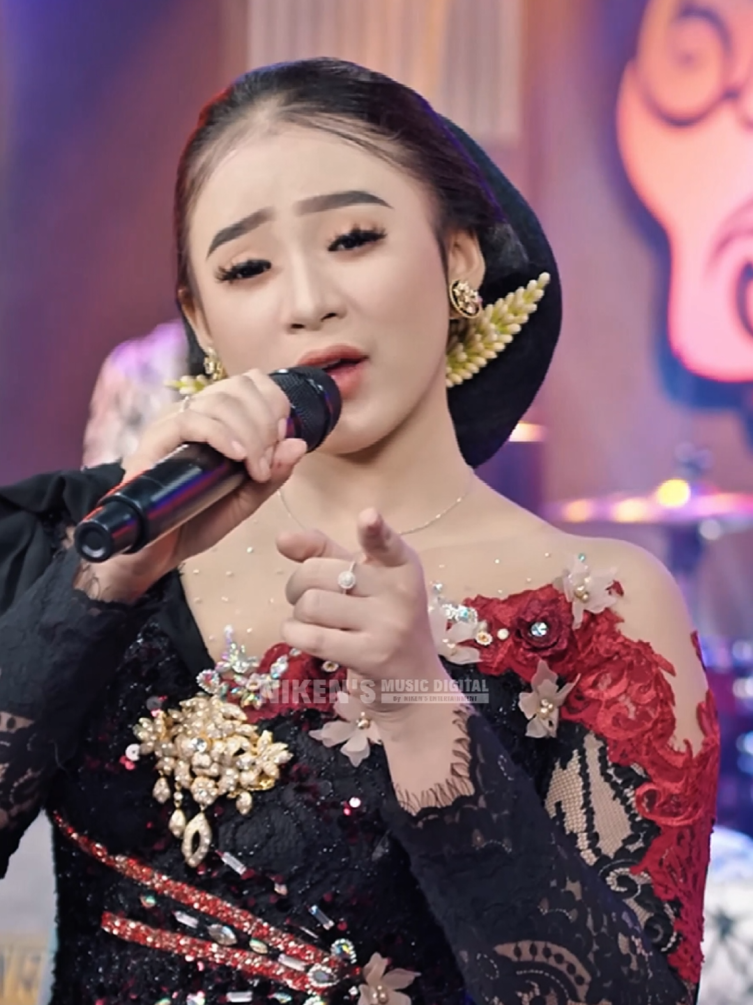 Salah Tompo - Niken Salindry @nikensalindryrealll @kembarmusicdigital  Full Video On Youtube Channel Kembar Music Digital . #nikensalindry #nikensentertainment #nikensmusicdigital #sanidynusantara #kembarmusicdigital 