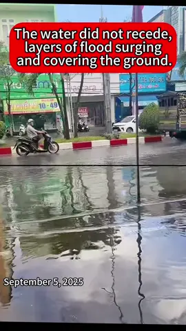 The downpour deepened, the flood pressed outward.#Vietnam#Flood#ExtremeWeather#VietnamFlood