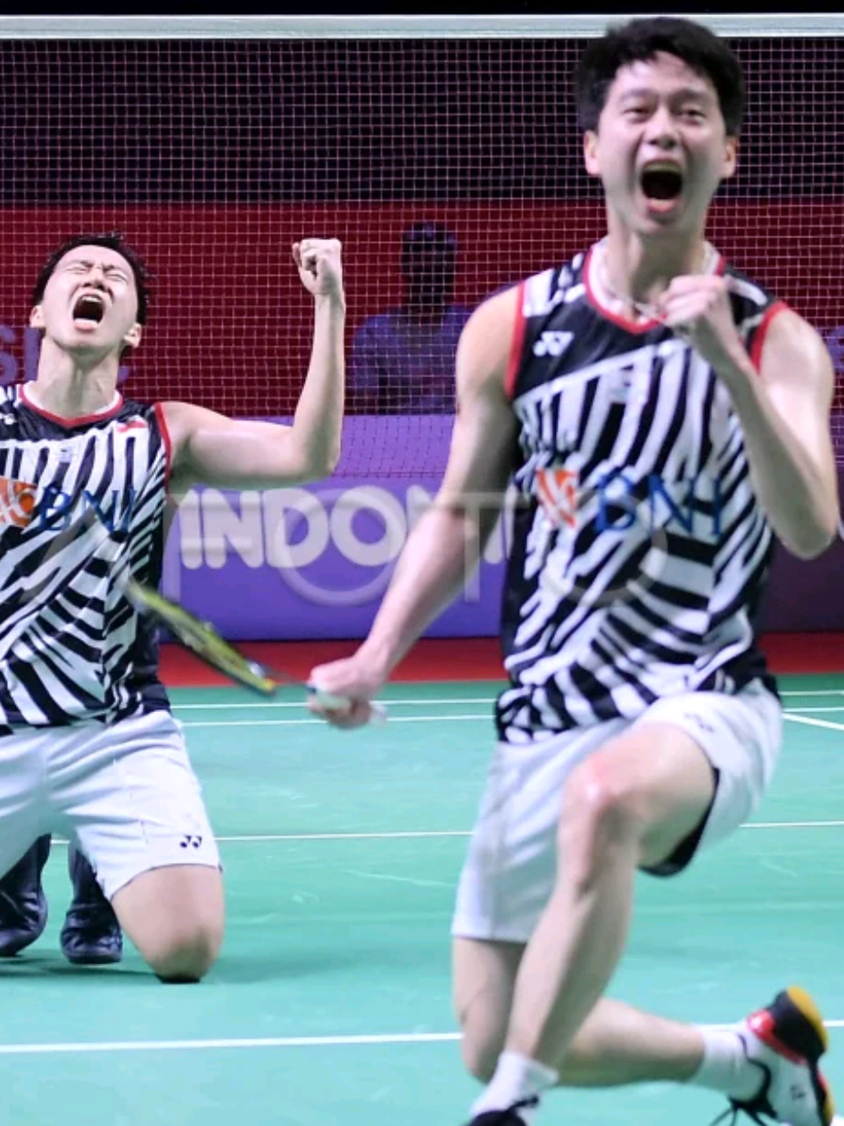 We will never get tired of continuing to present the best matches from Marcus Fernaldy Gideon and Kevin Sanjaya for you badminton fans, especially fans of the Minions.    Badminton world  Badminton Asia  Badminton skills     #kevinsanjaya #marcusgideon #theminions #badmintonlovers #sports 