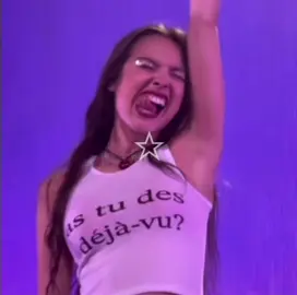 2 years of guts omg i can’t believe it | not the best quality #foryoupage #oliviarodrigo #foryoupageofficiall #fyp #livies @𐙚⋆°𝐁.𝐞𝐝𝐢𝐭𝐬𝐱｡⋆♡ 
