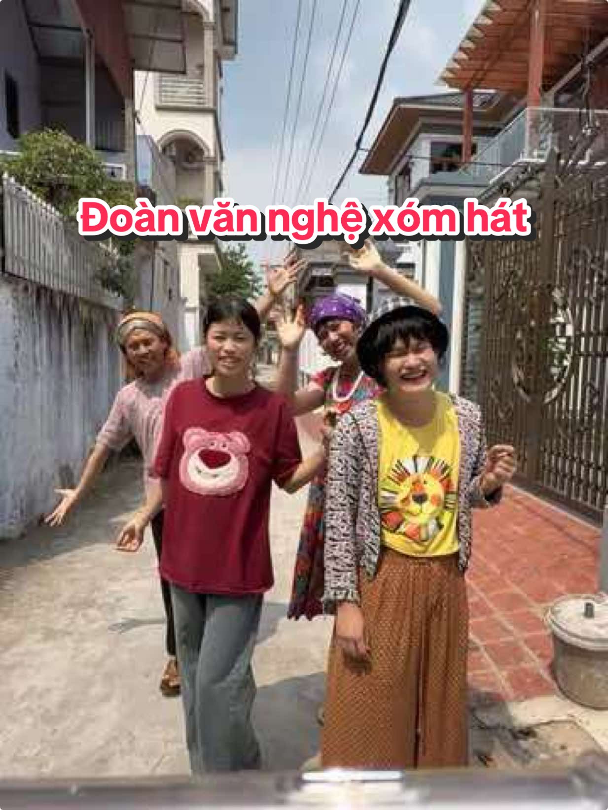 nhóm văn nghệ đa tài #codongnat #trungthaomai #phamvinh #dongthuydung 