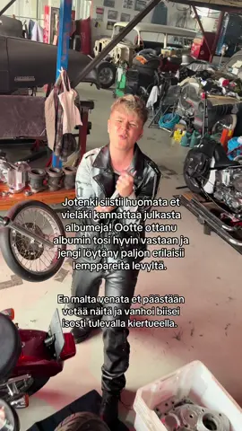 Tää albumi otettu parhaiten vastaan ikinä! 🖤🖤🖤