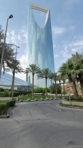 Shukran so much Sir sa Pabirthday na to ❤️🙆 #ofwinsaudi🇵🇭🇸🇦 #foryoupage #kingdomtower🇸🇦 