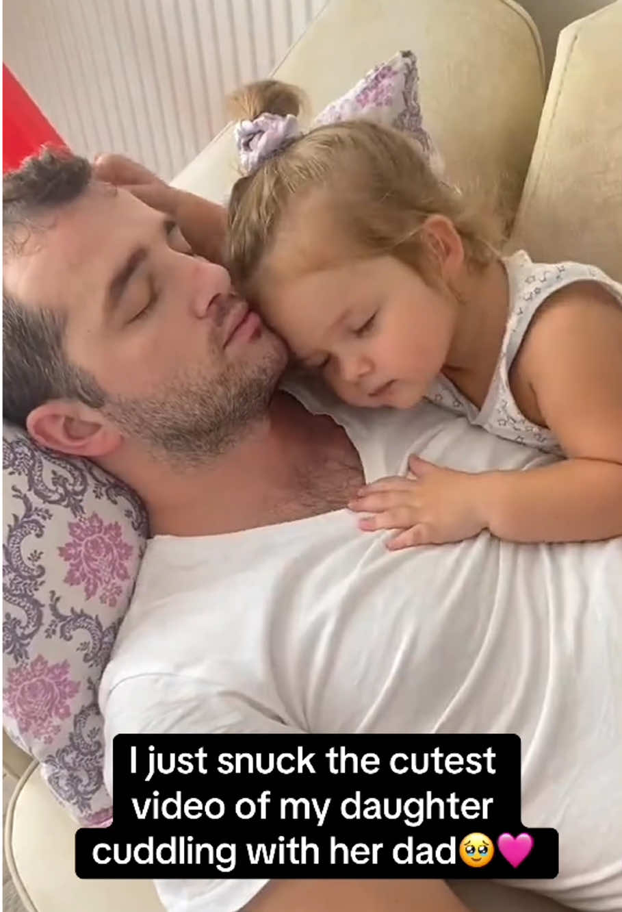 Baby love daddy 🥰🥰🥰#baby #dad #Love #TrueLove #lovestory #daddysgirl #daddysboy #babiesoftiktok #foryou #usa🇺🇸 