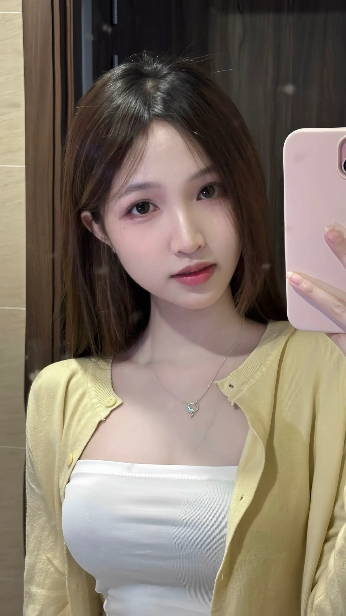 em rất thích anh.