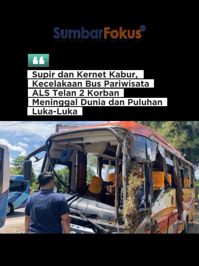 Sebuah bus pariwisata ALS BK 7444 UA yang membawa atlet karate asal Medan, datang dari arah pintu exit tol menuju Kapalo Hilalang, mengalami hilang kendali dan menabrak pembatas jalan hingga menyebabkan kecelakaan tunggal. “Benar, mobil pariwisata ALS BK 7444 UA mengalami kecelakaan di Exit Tol Kapalo Hilalang. Mobil ini hilang kendali dan jatuh sendiri. Penumpang berjumlah 33 orang, namun yang terdata oleh pihak kami yaitu 2 korban meninggal dunia dan 29 lainnya luka-luka. Sementara sopir dan kernetnya meninggalkan TKP setelah kejadian,” ujar Kanit Gakkum Satlantas Polres Padang Pariaman IPDA Rudi Purnama. Adapun korban meninggal dunia atas nama Muhammad Dhijey Lexsie (17), pelajar asal Kabupaten Deli Serdang. Korban mengalami luka robek di kepala serta memar di bagian dada. Korban lain meninggal dunia, Fakhri Akbar Faris Asseweth (11), pelajar asal Medan Tembung. Korban mengalami luka robek di kepala, punggung, dan perut. Selain itu, 29 penumpang lainnya mengalami luka-luka dan telah dibawa ke RSUD Padang Pariaman untuk mendapatkan perawatan medis. Sopir bus dan kernet meninggalkan lokasi kejadian dan masih dalam pencarian pihak berwajib. Kondisi bus pasca kecelakaan mengalami kerusakan parah pada badan dengan kerugian materi diperkirakan mencapai Rp20 juta. Video Credit: AMELIA RIZAL GUMELANG/SumbarFokus.com #sumbarfokus #sumbar #padang #berita #fypage 