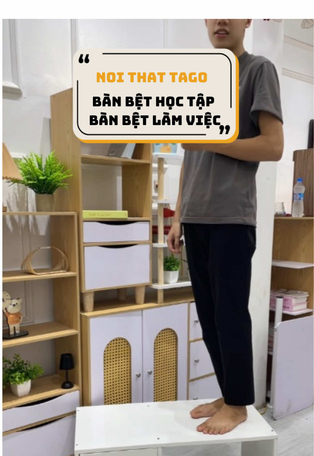 Bàn bệt trang điểm đa năng#banbet #banhoc #banlamviec #bangiare #xuhuong 