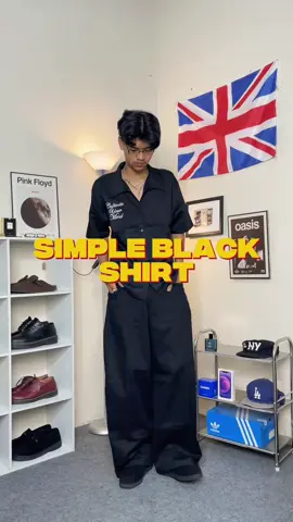 Simple black shirt 🤩 #streetwear #fashiontiktok #outfitinspo #outfitcheck 
