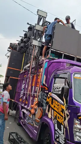 konsep mening sound.e cah SD plon😎🤙@SD PRO AUDIO TUBAN OFFICIAL @Owner SDpro Audio  #bismillahfyp #soundsystemjawatimur #karnavalsoundsystem #ceksound #4upageシ 