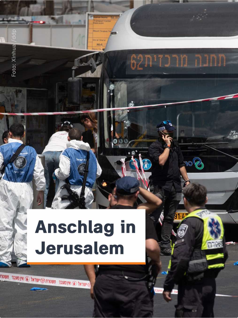 Nach Angaben der Polizei eröffneten die Angreifer das Feuer an einer Bushaltestelle in Ost-Jerusalem. Mindestens fünf Menschen wurden getötet, weitere verletzt. Auch die beiden Angreifer sind tot. #jerusalem #nachrichten #zdfheute