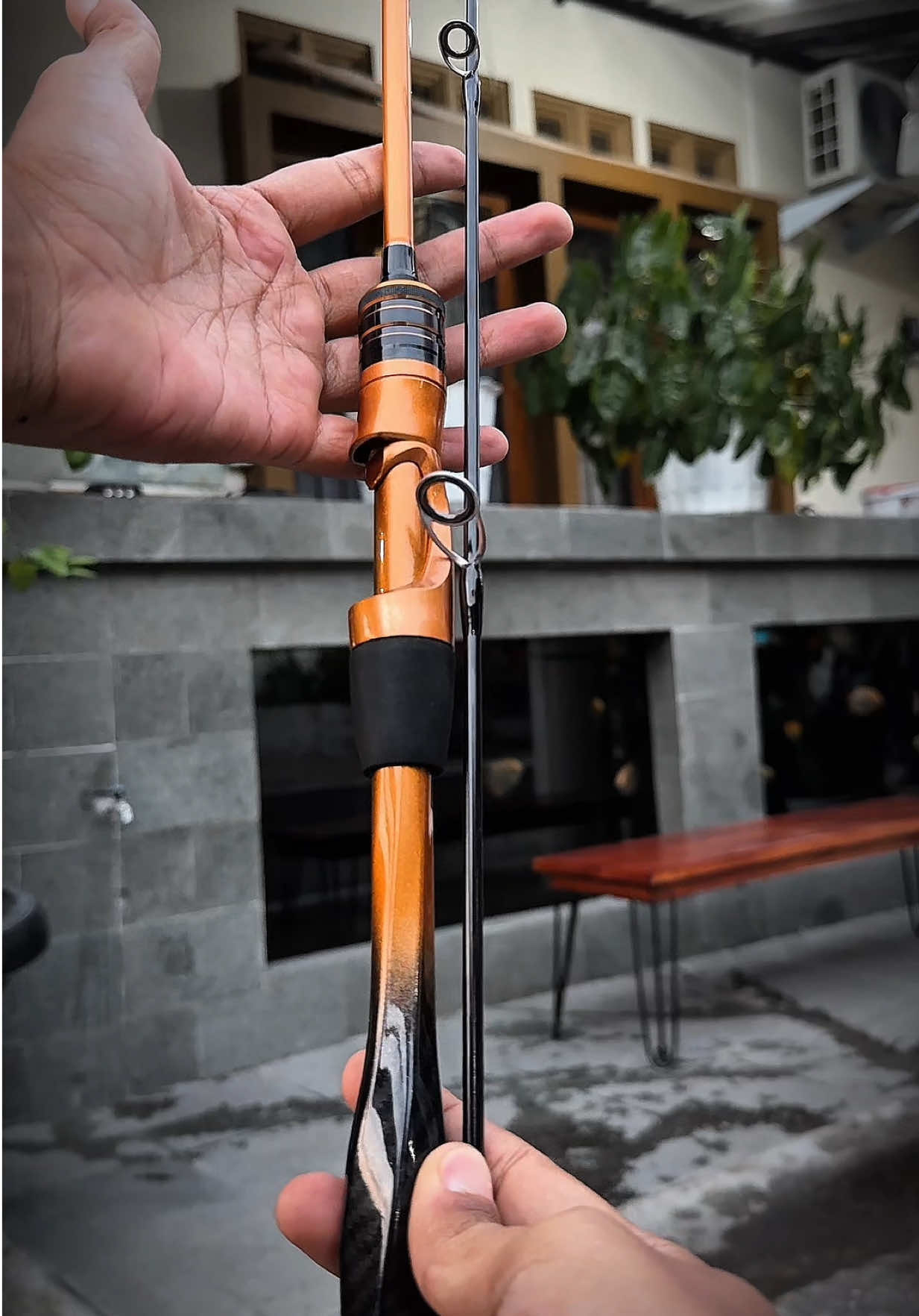 Jangan kaget liat harganya! Joran galatama full fuji budget pelajar dari Swan Canavar, medium action. #mancing #joranpancing #jorancarbonsolid #joranfullfuji #swancanavar 