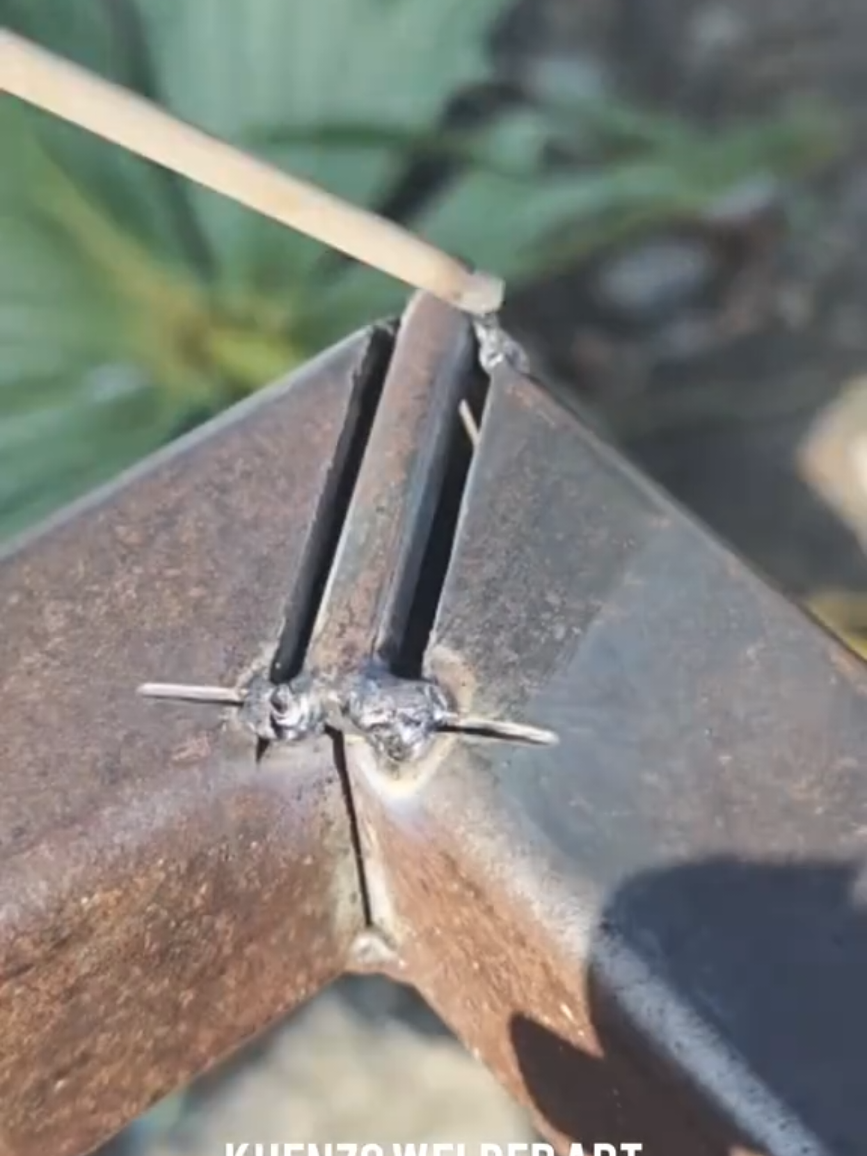 Welding Techniques for Neat Square Pipe Gaps #Welding #Rellsviralls #Welder#fabrication #handmade 