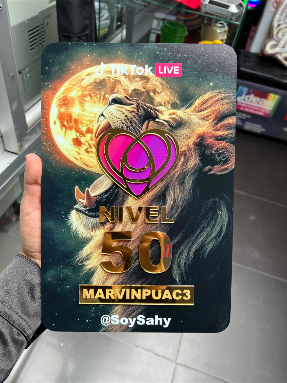 Dame un grrr 🦁 Nuevos diseños exclusivos para nuestras placas nivel 50 ❤️‍🔥#amortiktok #dameungrr  #amigostiktok #placa #nivel50 