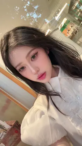 dính mưa roaiiii