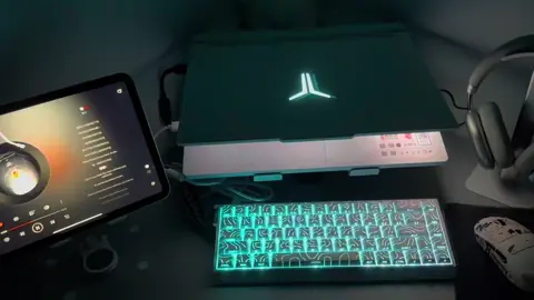 Anh em tân sinh viên đã chọn được laptop cho mình chưa  #banphimco #laptopgaming #legion5pro #xuhuong #r9000p 