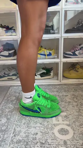 If only it was this fast to make 😭 #sneakercollection #sneakersaddict #sneakerhead 