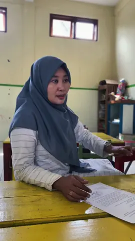Pendataan penerima manfaat  Siapa ini sekolahannya yang mau di data sini tinggalkan jejak nanti biar di data sama kakak Ka. SPPG 😁 #MakanGiziGratisdariSPPG #FYPシ #GiziUntukAnak #SPPG #nbg 
