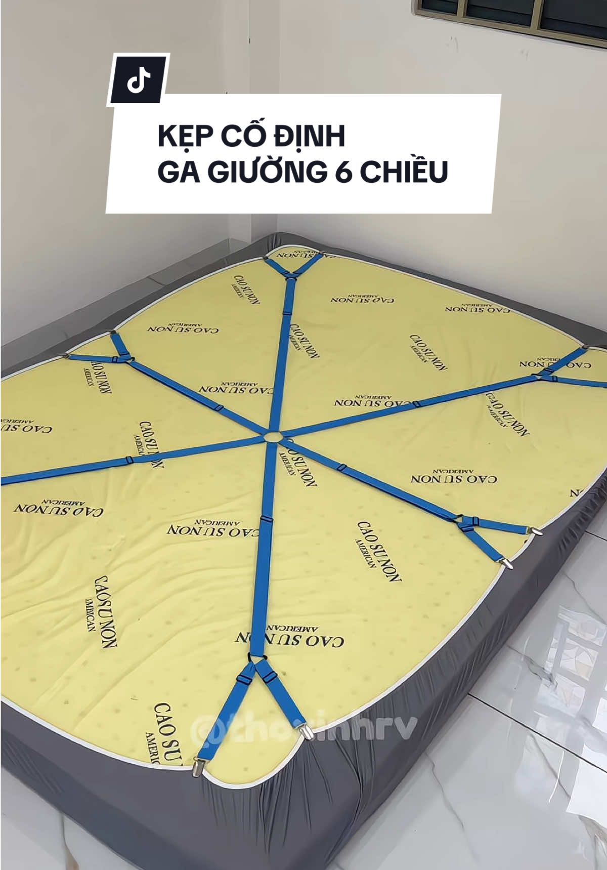 Tips làm phẳng ga giường đâyyy 🛏️✨  #kepcodinhgagiuong #kepcodinhgagiuong6chieu #giadungtienich #giadungthongminh #tips 